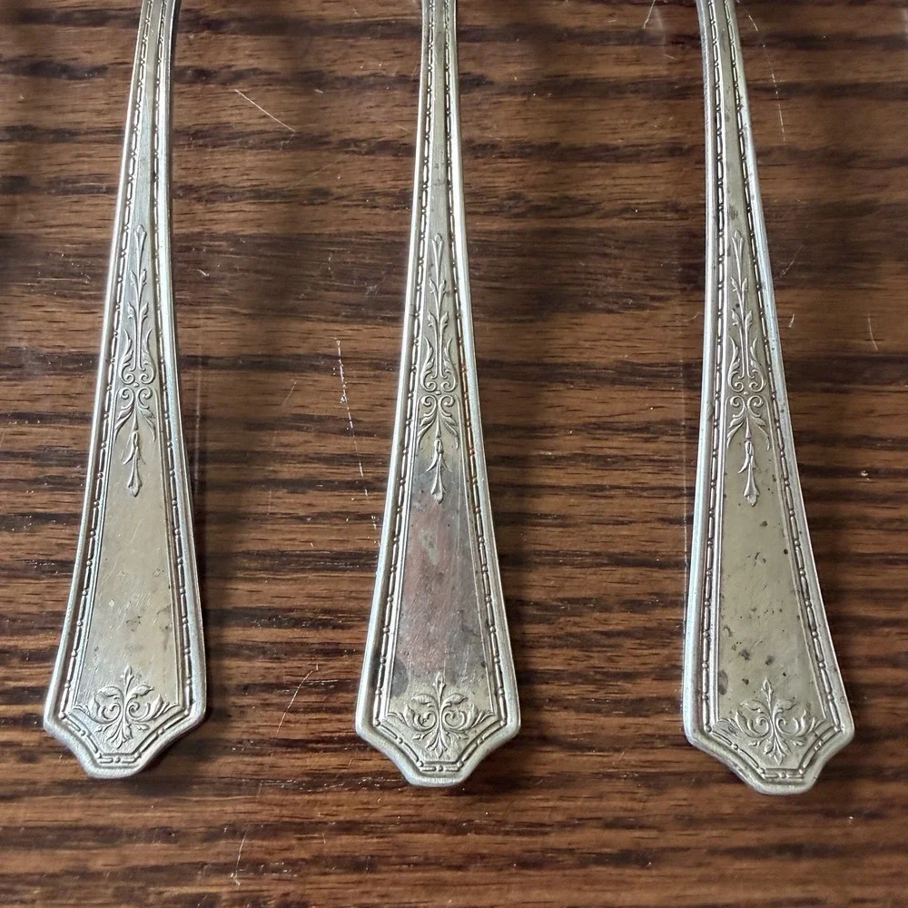 Vintage Simeon and George Rogers Co Oneida Oakland Tablespoon Serving 1929‎ (5)